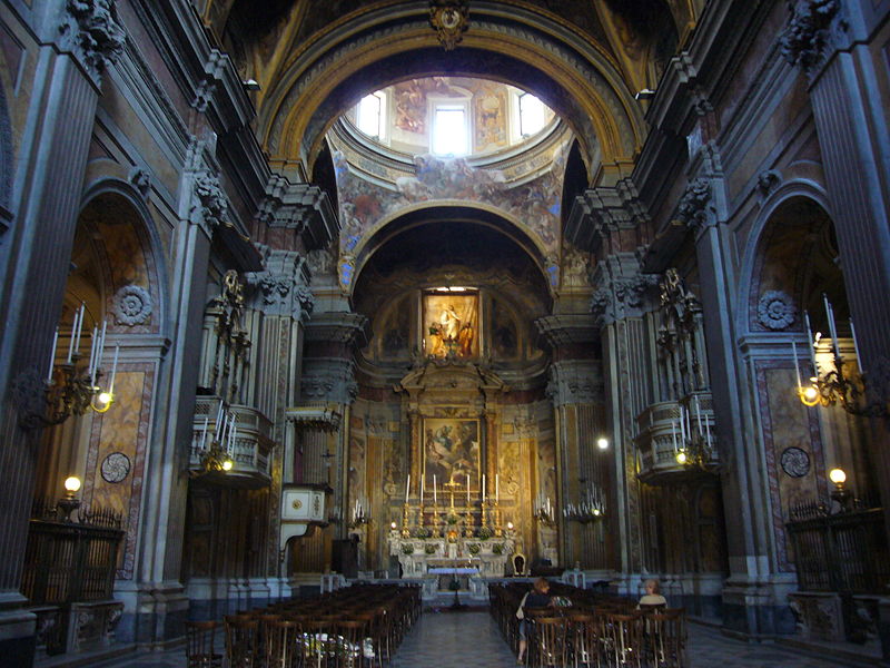 interno chiesa san ferdinando