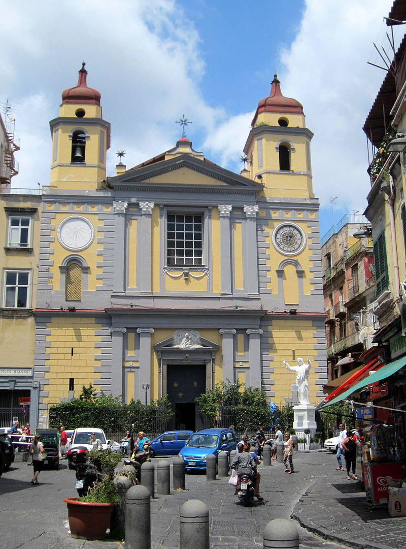 facciata Chiesa di Santa Maria di Montesanto