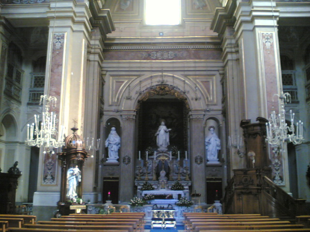 interno chiesa santa teresa a chiaia