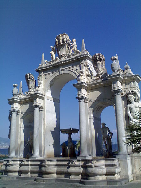 fontana del gigante napoli