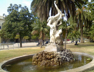 fontana del ratto delle sabine napoli