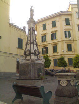 guglia dell'immacolata di materdei napoli