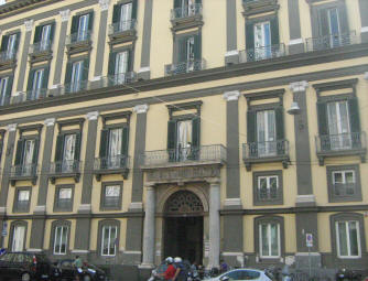 Palazzo Carafa di Nocera o Falanga-Montuori a napoli